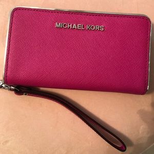 Michael Kors Pink Wrist Wallet